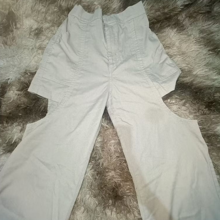 preloved, baggy jeans