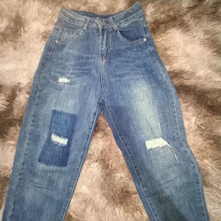 preloved, loose jeans