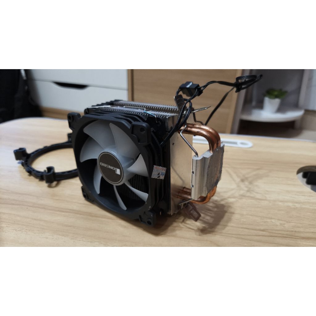 Paket Prosesor Intel Core i5 7400 LGA 1151 Bekas + CPU Cooler Jonsbo Tower