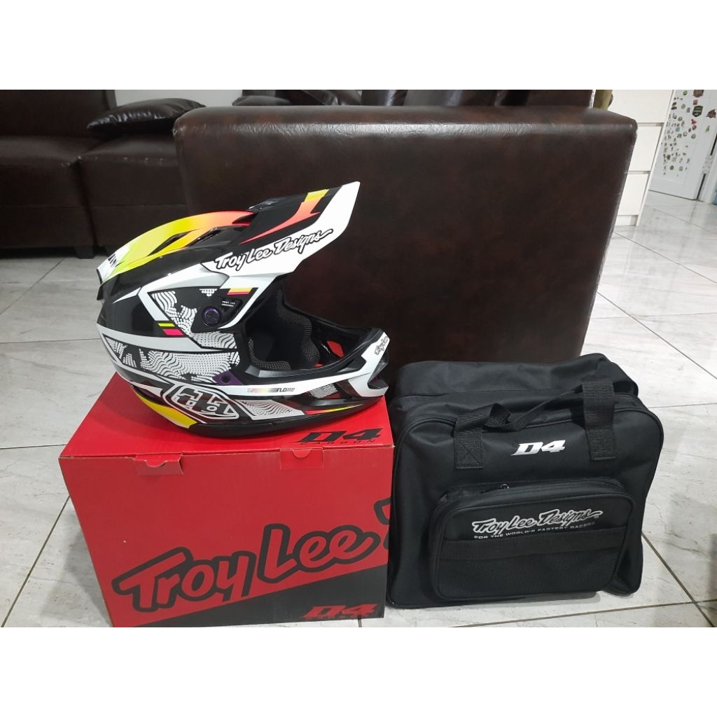 helm helmet TLD Troy Lee Designs D4 carbon