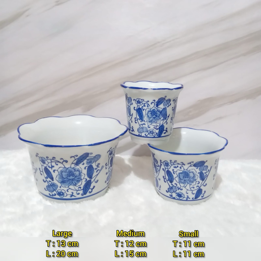 Pot Bunga Keramik Biru Putih 1 set 3 pcs