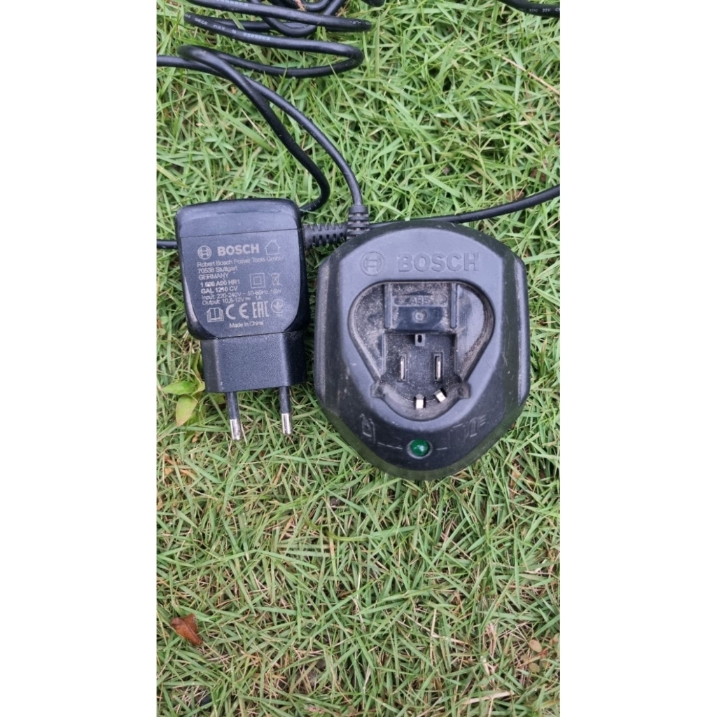 Charger baterai bor Merk Bosch Original 100%