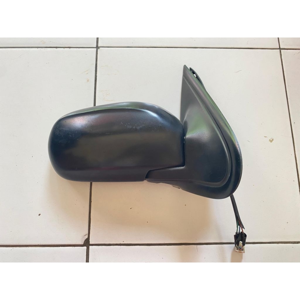 Spion kanan Ford escape 2003