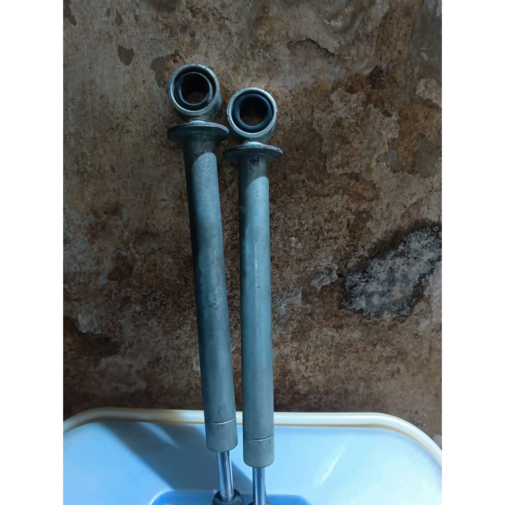 hidrolis hidrolik shock belakang suzuki smash shogun