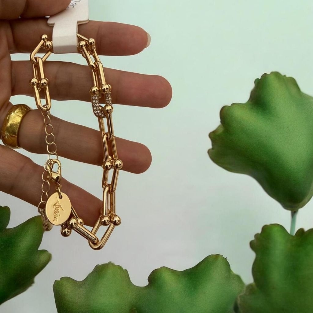 Gelang bran LOVISA import from Malaysia