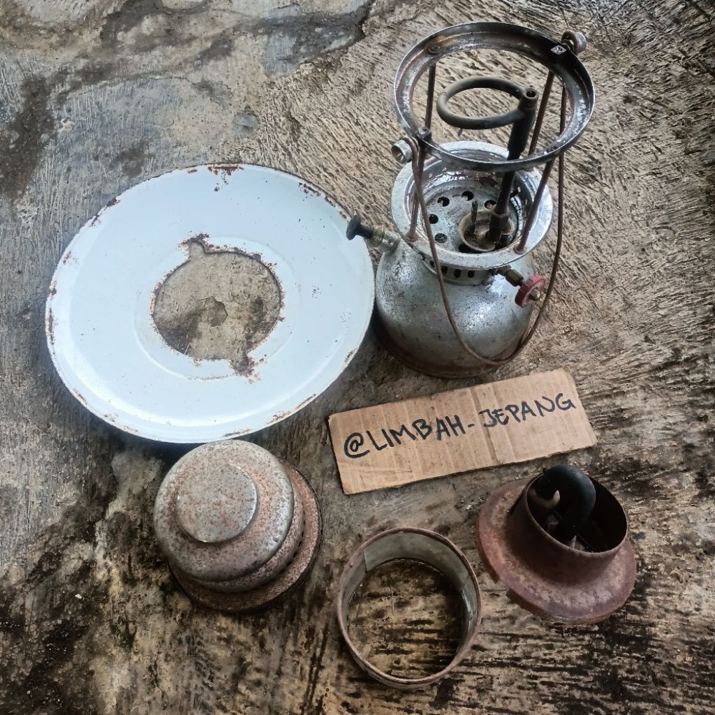 Petromak Tingkwon Lampu Jadul Petromak Minyak Tanah Lawas Antik di Roemah