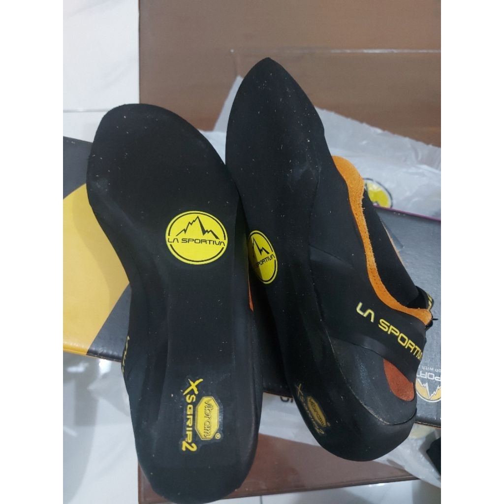 Sepatu panjat tebing Lasportiva cobra size 37