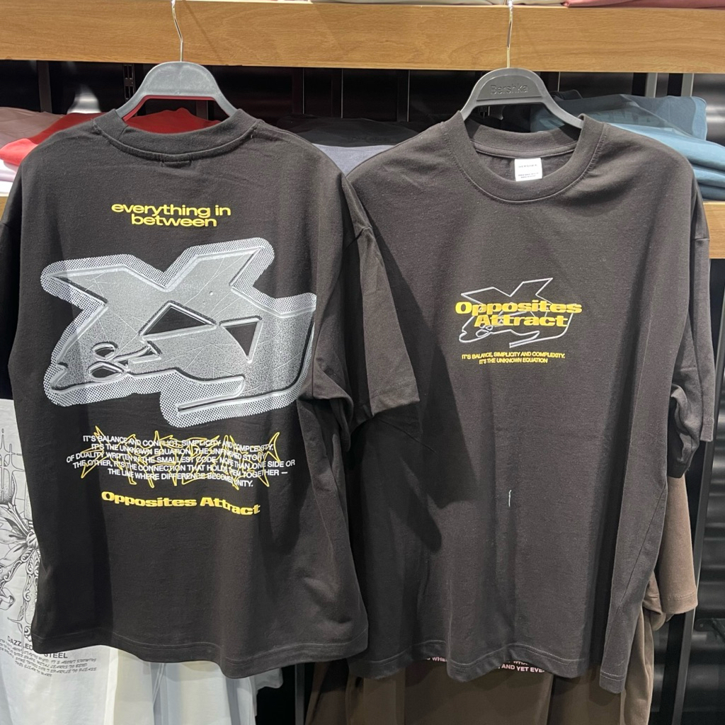 Kaus T-shirt BERSHKA MEN Jastip (jasa titip)