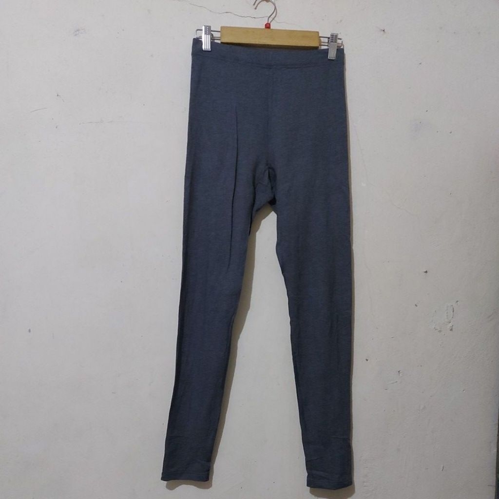 Legging Heattech extrawarm.untuk wanita UNI*L