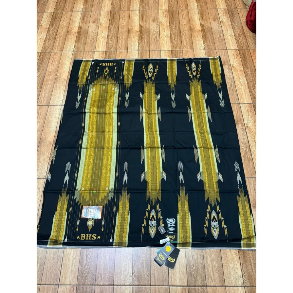 Sarung Bhs Signature SGC HITAM GOLD