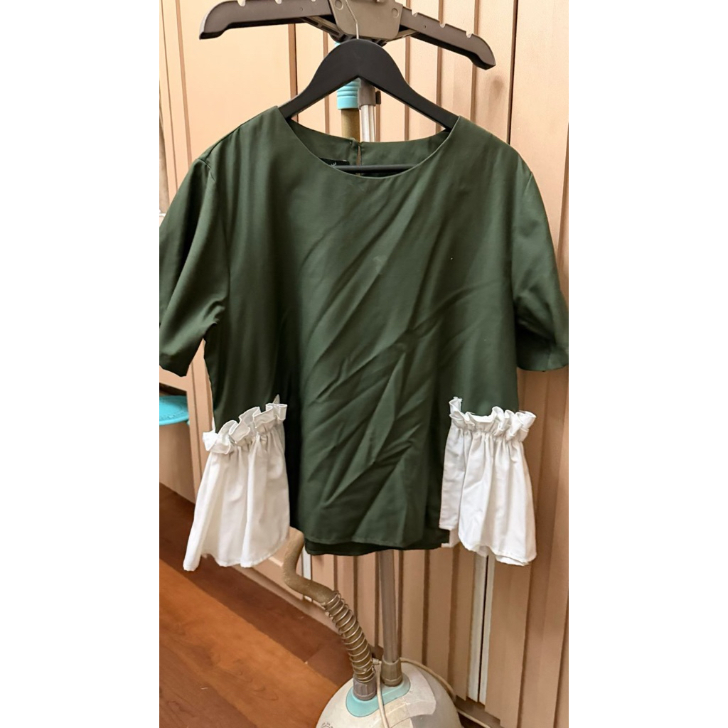 Top Blouse Baju Wanira Green Army Cotton Tree