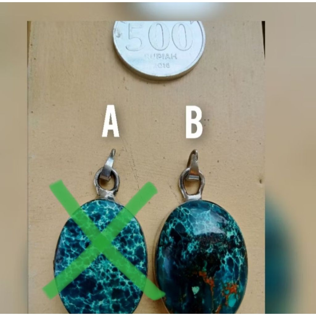 Liontin batu Pirus Nevada Bulat