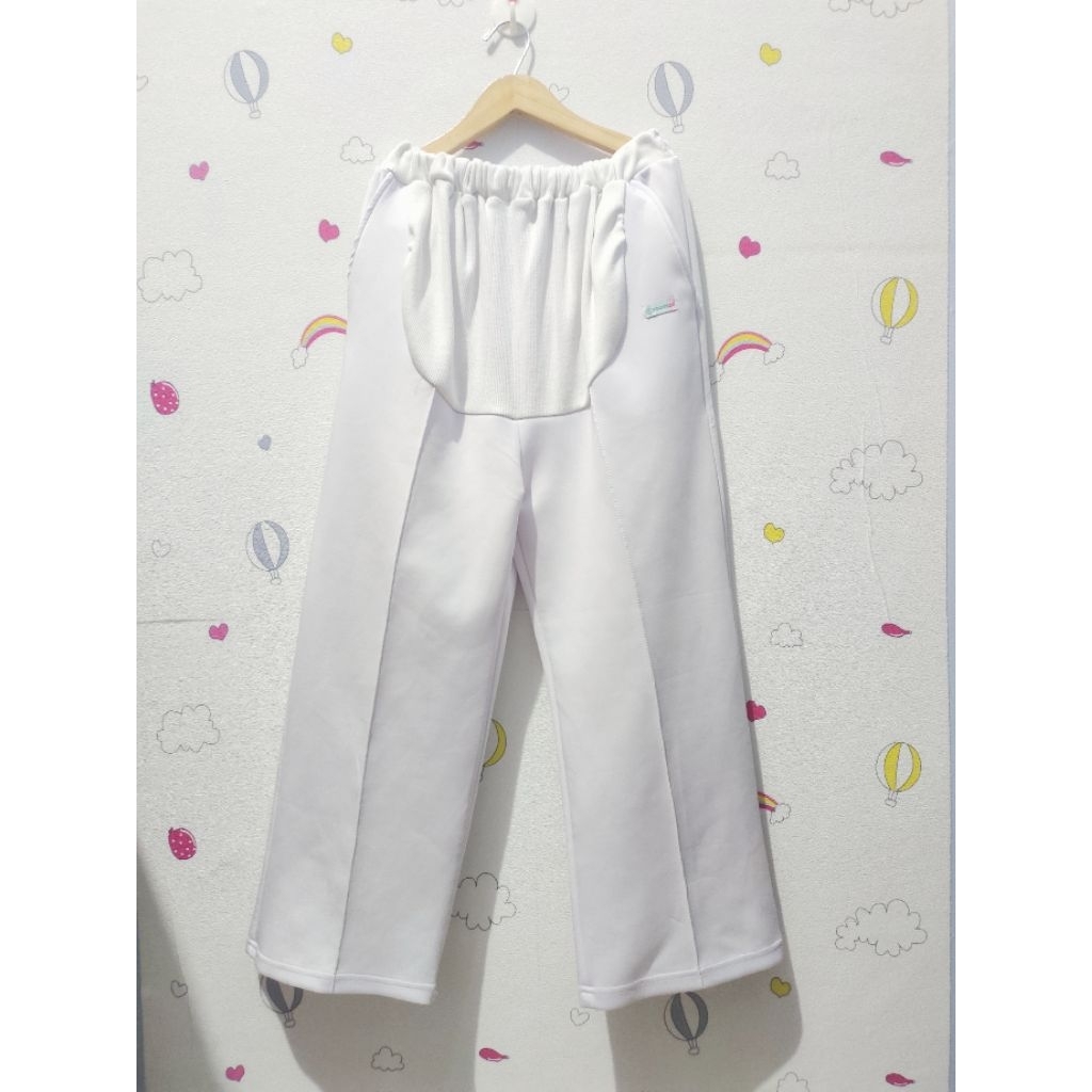 Celana hamil kulot putih scuba by Momiasi ( Preloved)