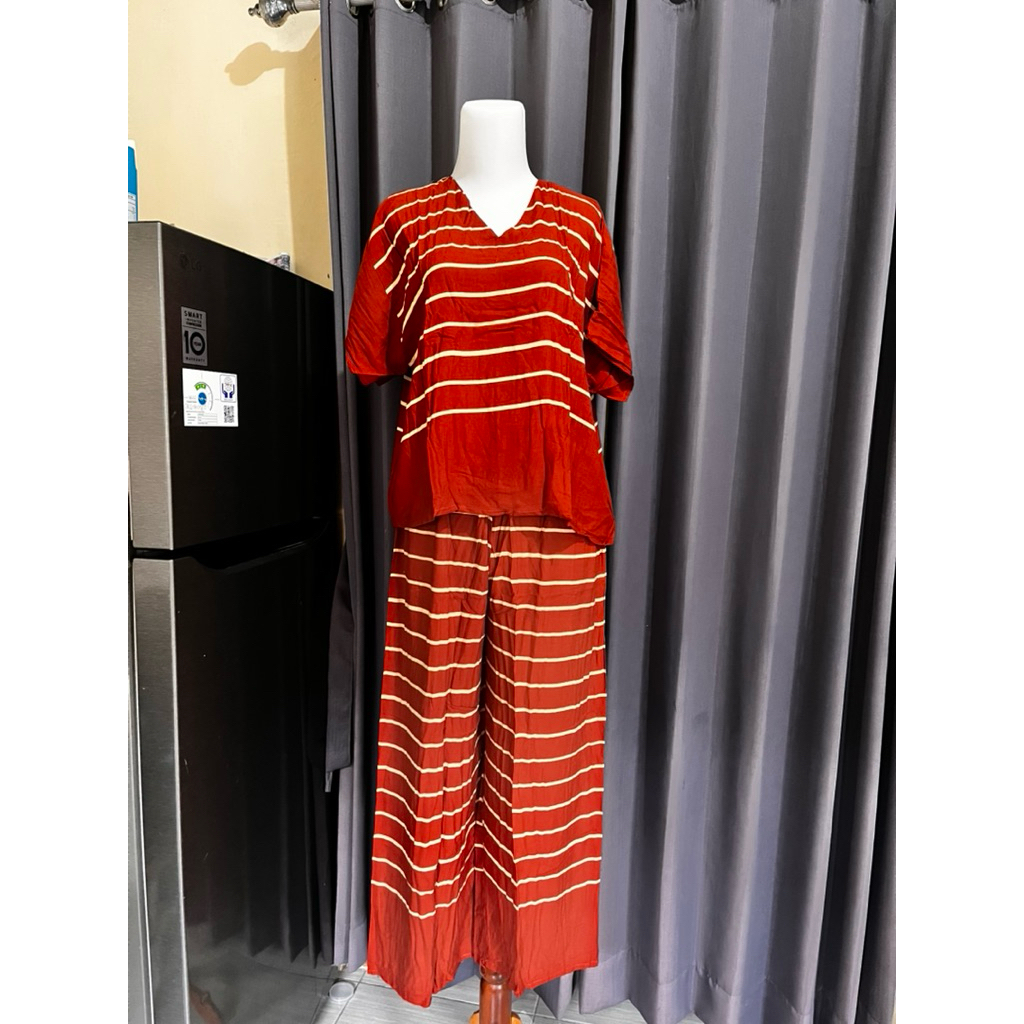 Setelan Wanita Rayon Motif Batik Salur - Nyaman Dipakai Sehari-hari