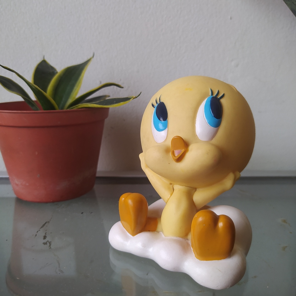 Burung Tweety TM Looney Tunes Figure