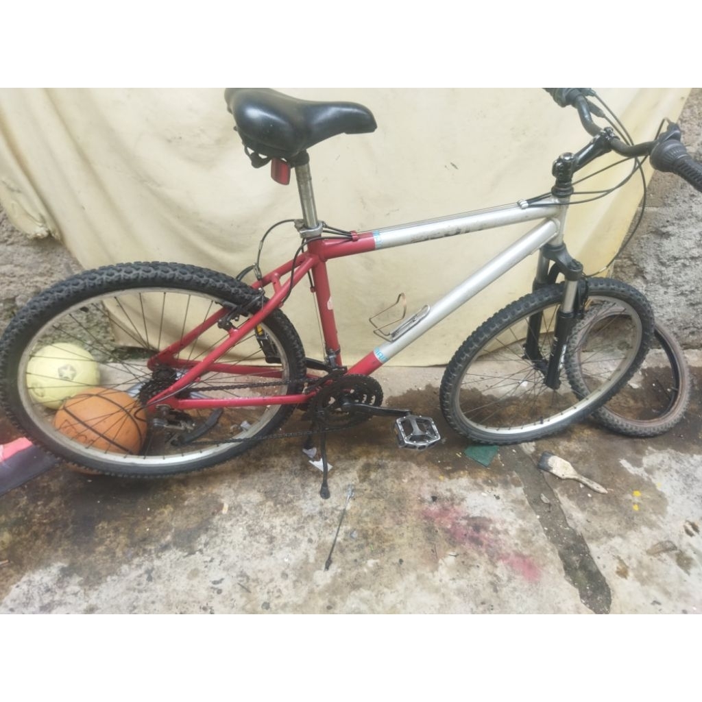sepeda gunung ( Scott ) jadul 26" Alloy