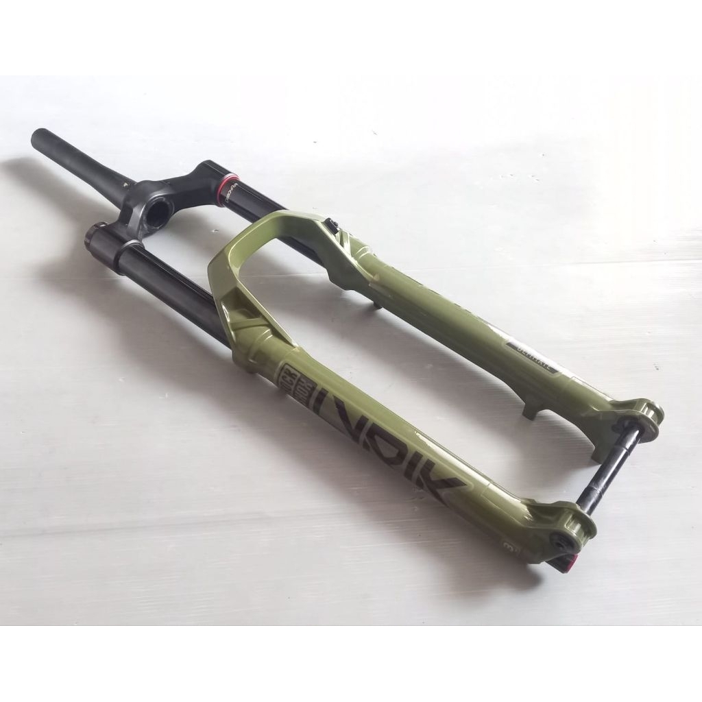 FORK 29 ER ROCKSHOX LYRIK ULTIMATE BAN 29 TRAVEL 160 BOOST BUKAN ZEB FOX 38 KASHIMA MARZOCCHI DVO