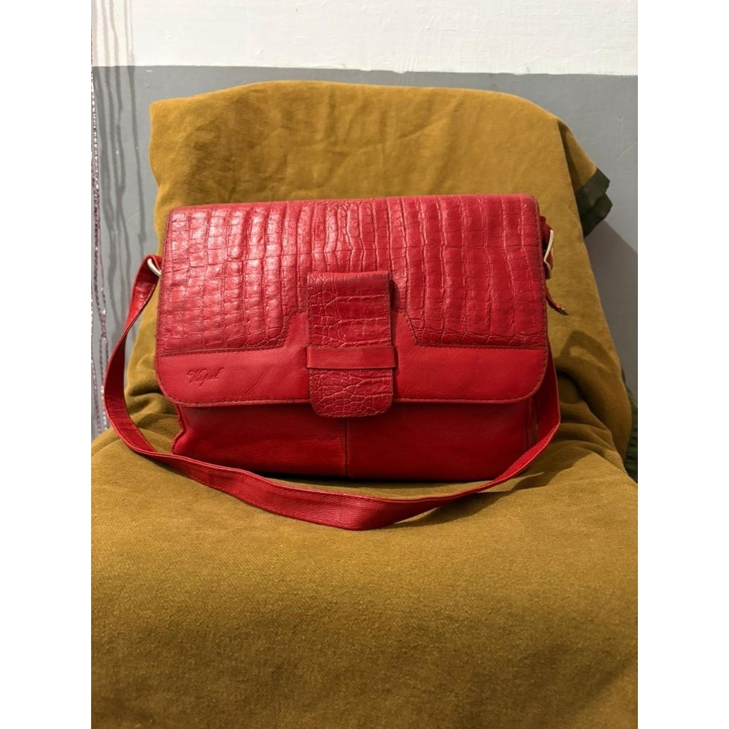 Tas Kulit Asli Preloved