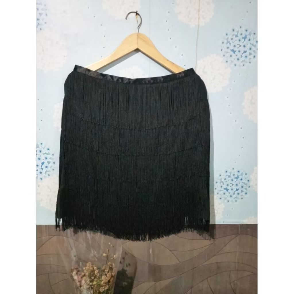 Rok rumbai Old Navy reject 5 tingkat NEW