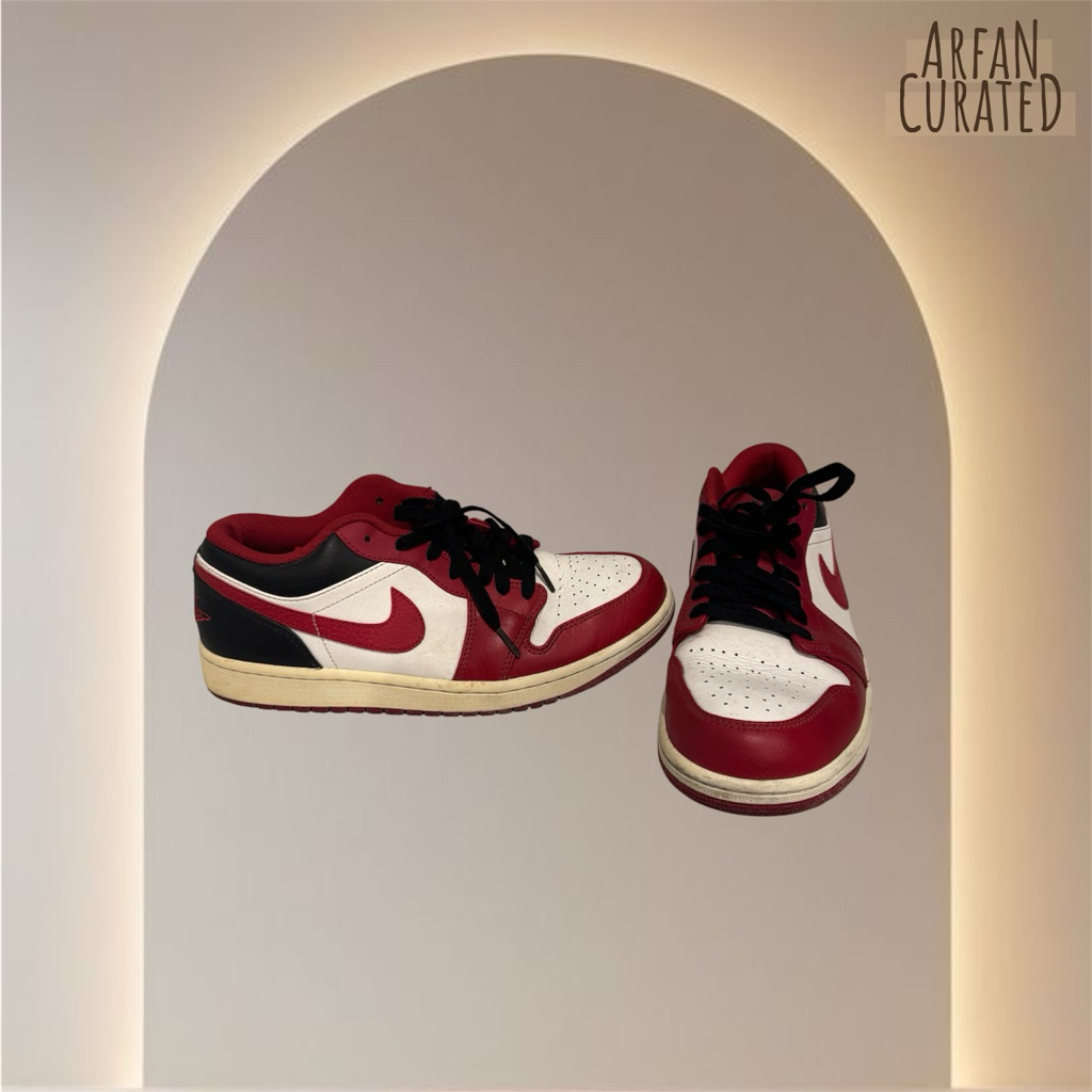 Sepatu Nike Air Jordan 1 Low Chicago Bulls Pria Merah Hitam
