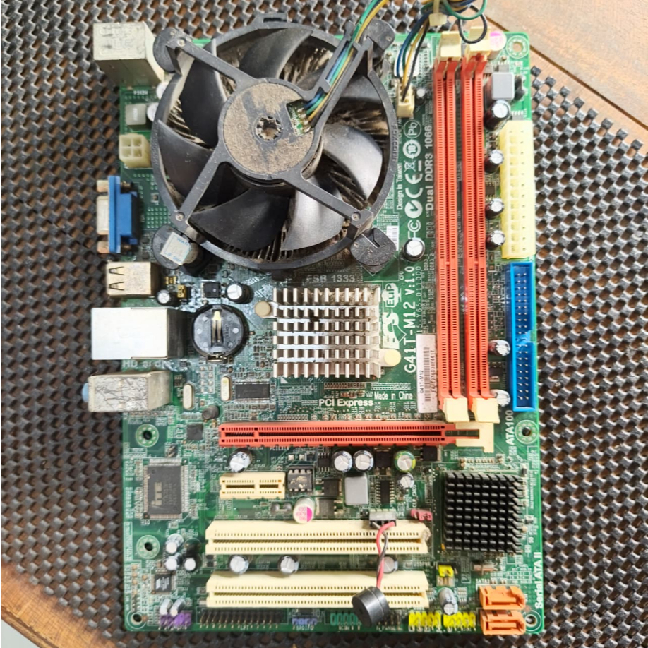 Paket ECS Motherboard G41 Intel Core 2 Duo E7400 FAN LGA 775 RAM Memory 2GB DDR3 ada Backplate Backp