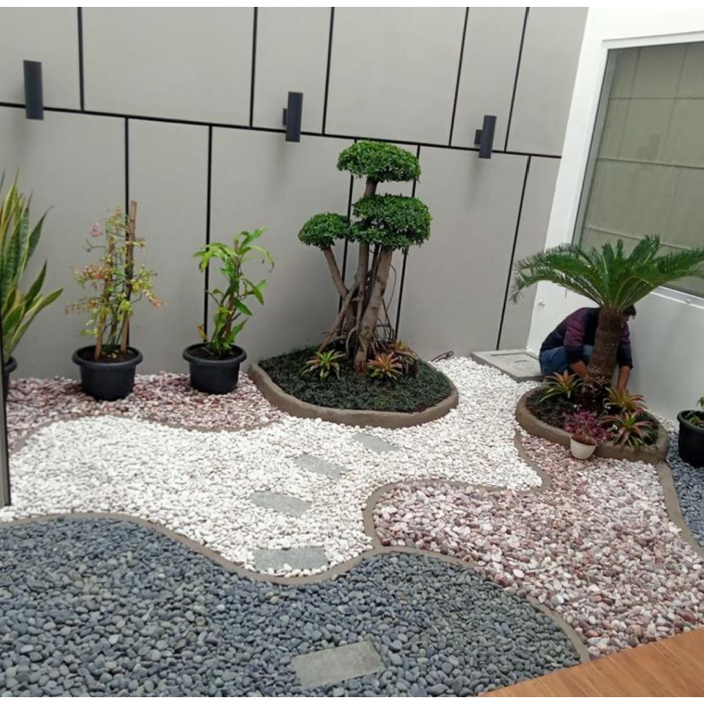 jasa pembuatan taman rumah/taman minimalis/taman kering