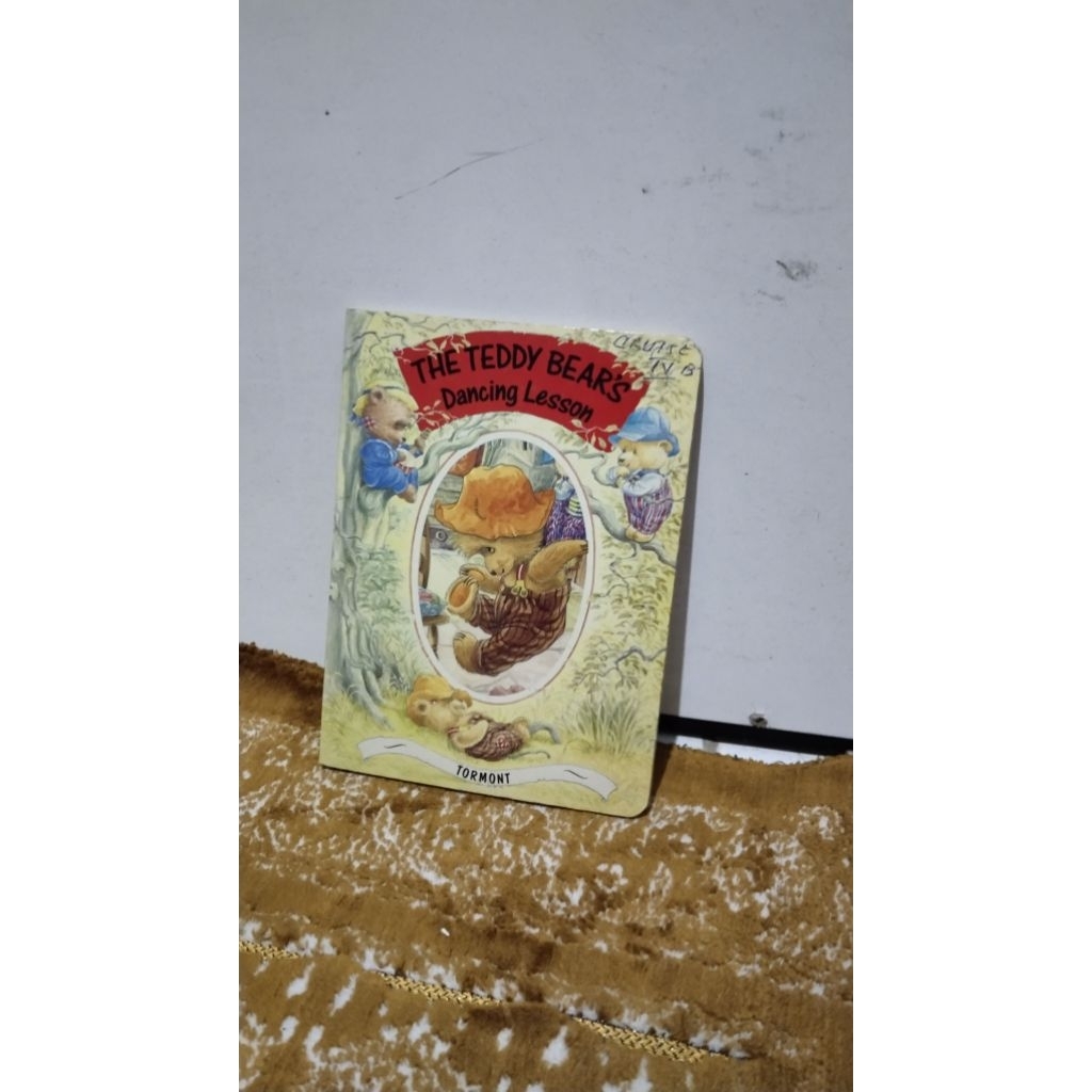 (Preloved ) buku anak the teddy bears dancing lesson original