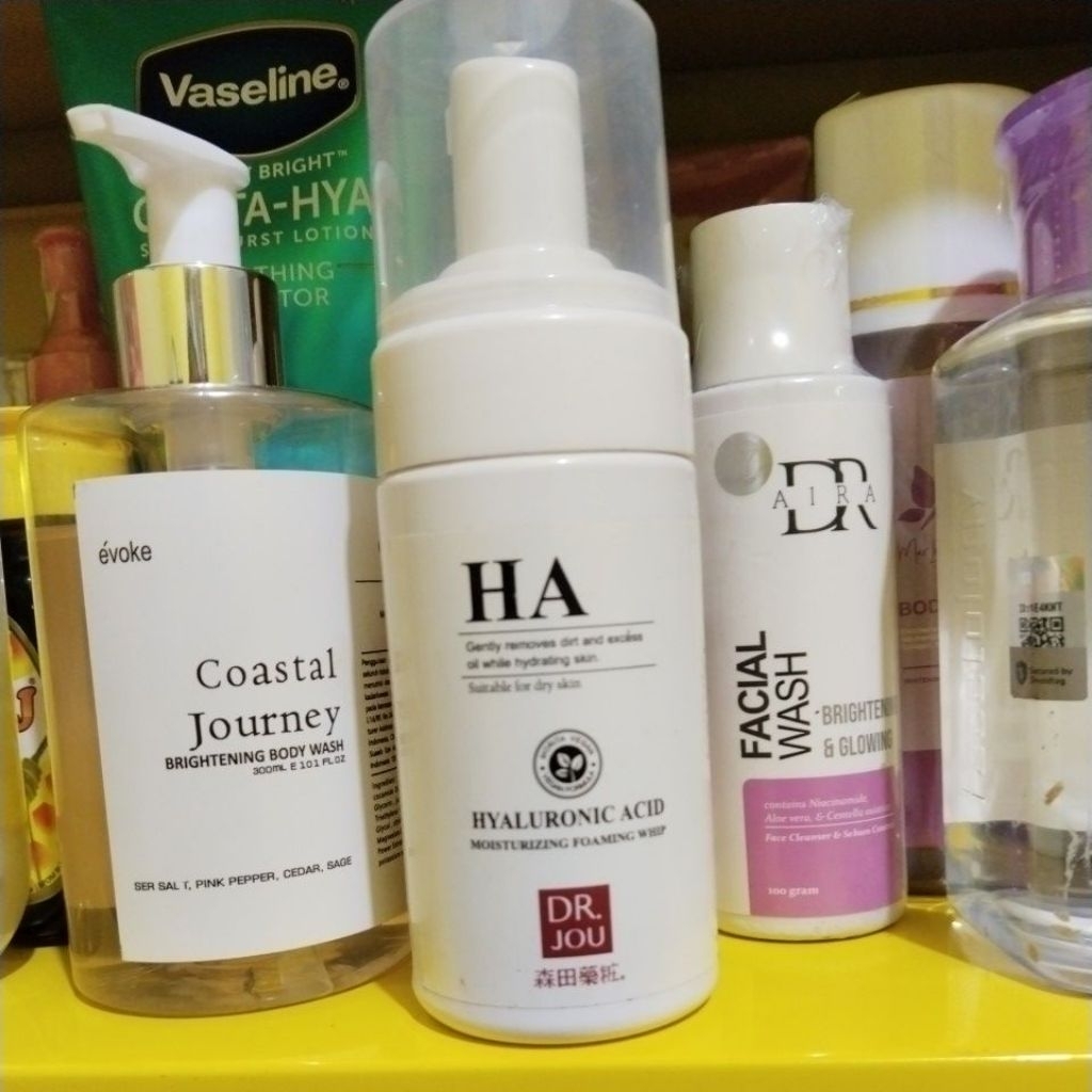 DR. JOU moisturizing foaming Whip original (Baru)