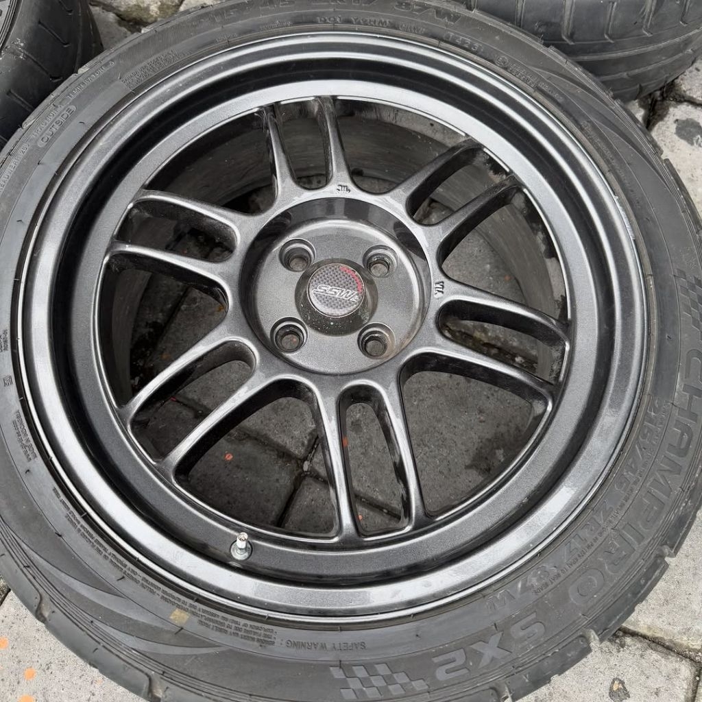 Velg SSW Ring17x7,5 Lobang.4 Pcd.100 Et.40 & Ban SX2 205/45R17