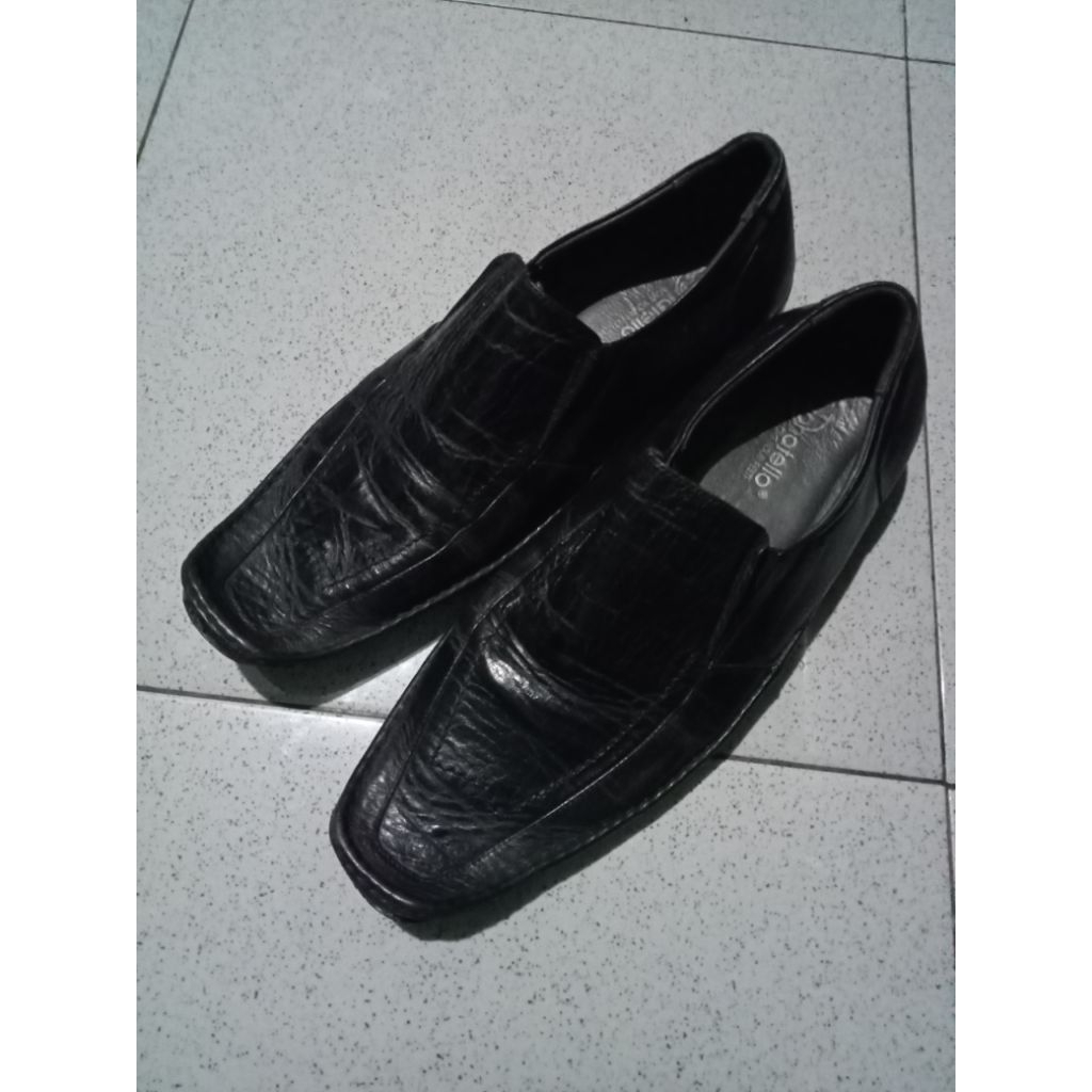 Sepatu pantofel kulit donatello second brand