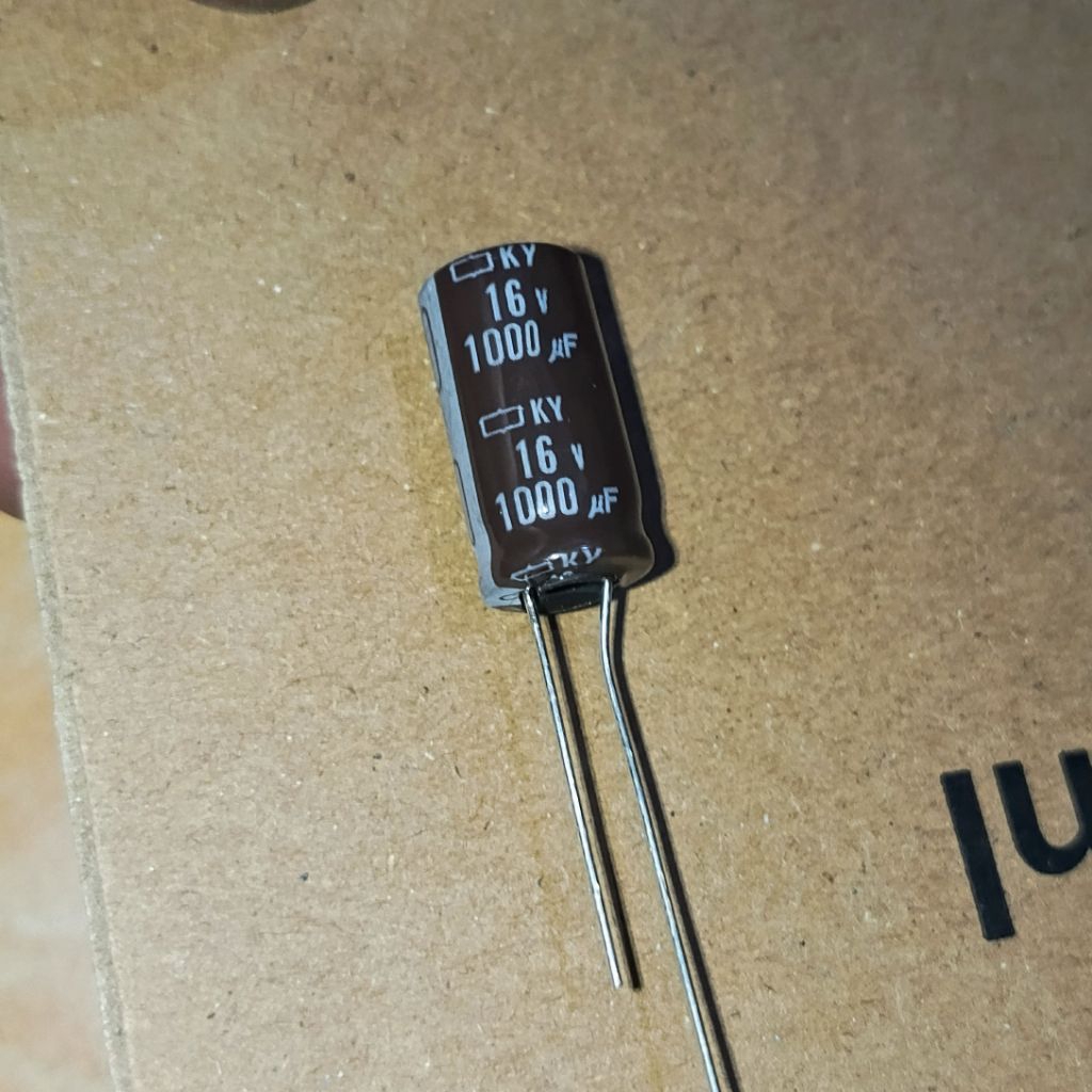 elko16v 1000 uf  elko 16v1000 uf