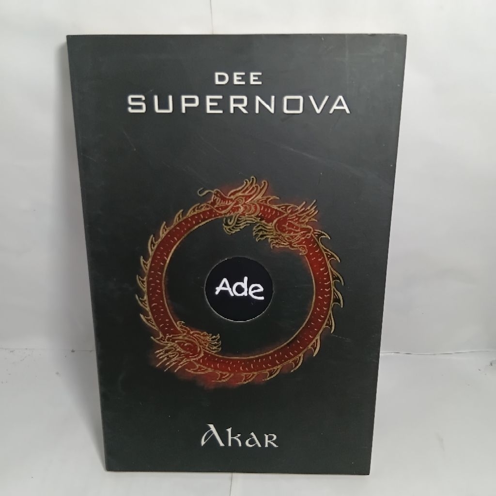 Dee Supernova Akar