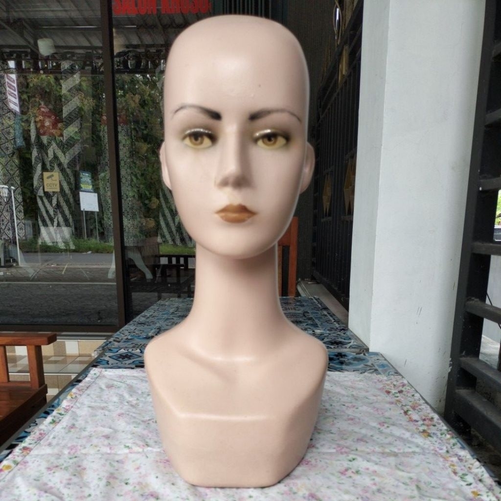 Manekin Kepala Cewek Dewasa Plastik Tebal second/PL