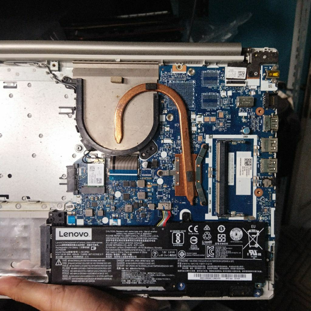 monboar lenovo 330 intel N4000 normal