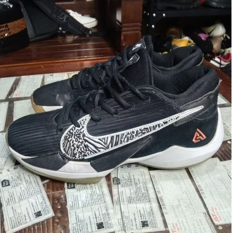 Nike Freak 2_ size 42 insole 265