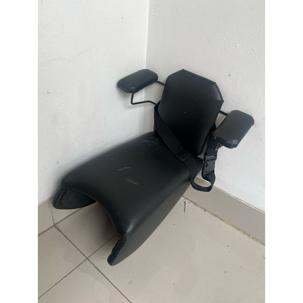 PRELOVED TEMPAT DUDUK ANAK DI MOTOR YAMAHA NMAX