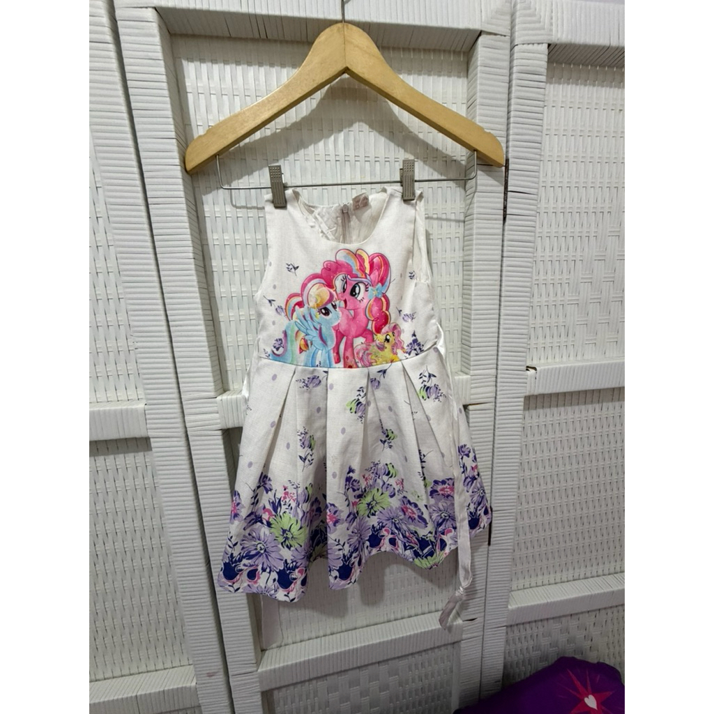 baju dress perempuan kuda pony putih
