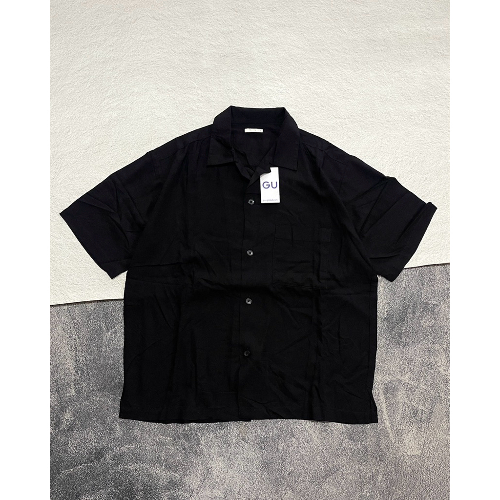 GU UNIKLO OPEN COLLAR SHIRT HITAM