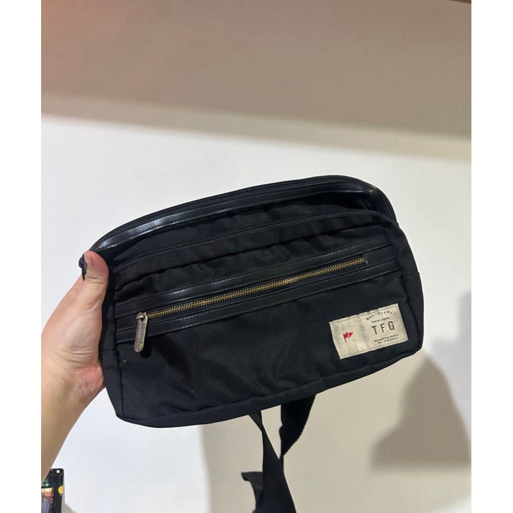 preloved tas sling bag panjang merk TFG