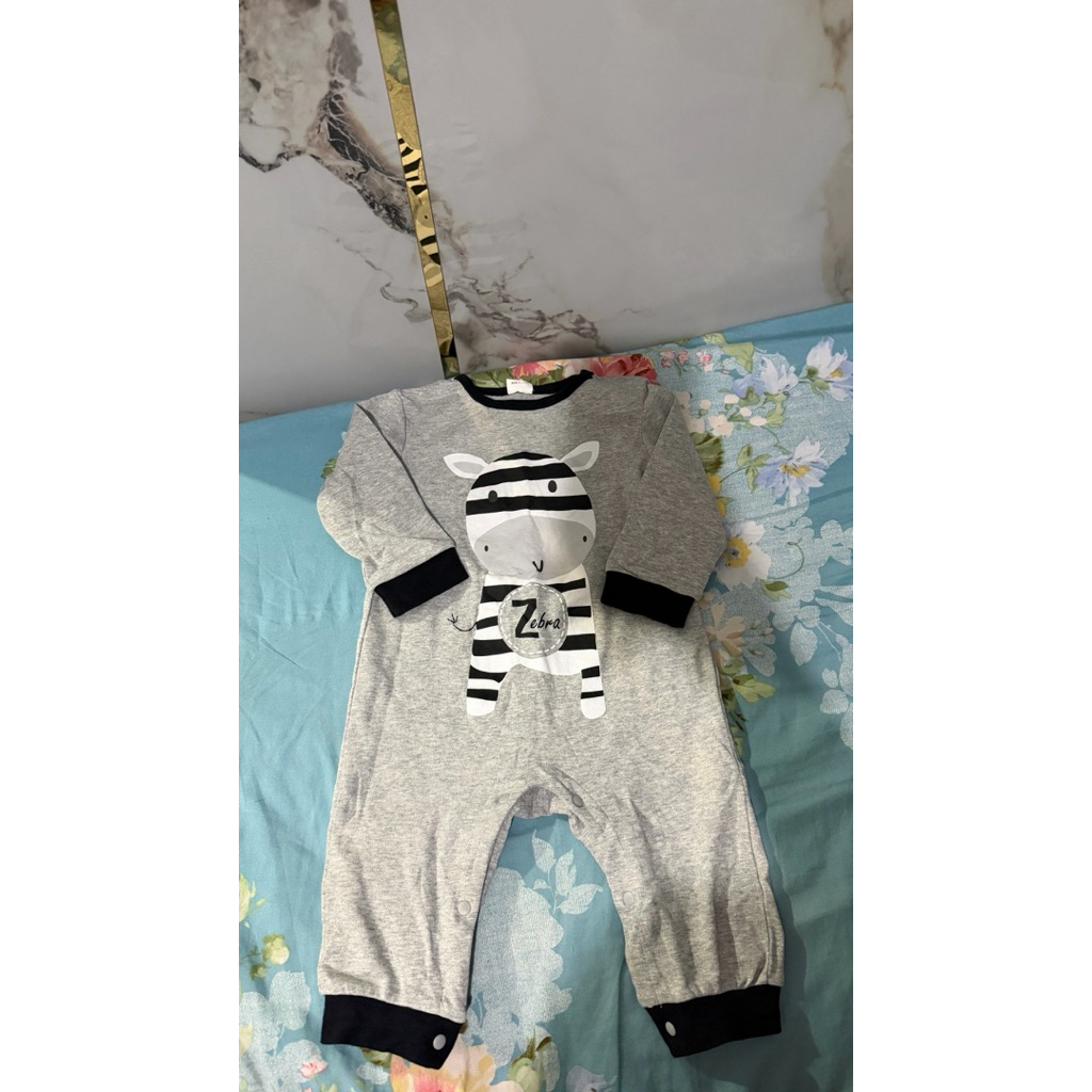 preloved sleepsuit bayi