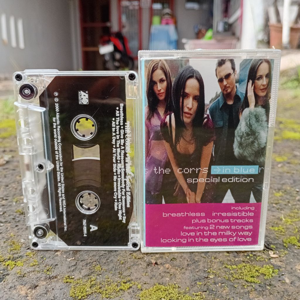 Kaset The Corrs In Blue Special Edition (2000) Original Atlantic Records Like New