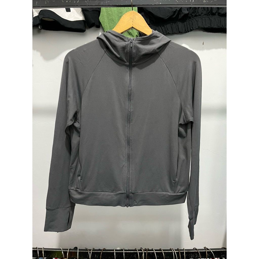 Uniqlo AIRIsm Jacket Mesh Hoodie Proteksi Anti UV