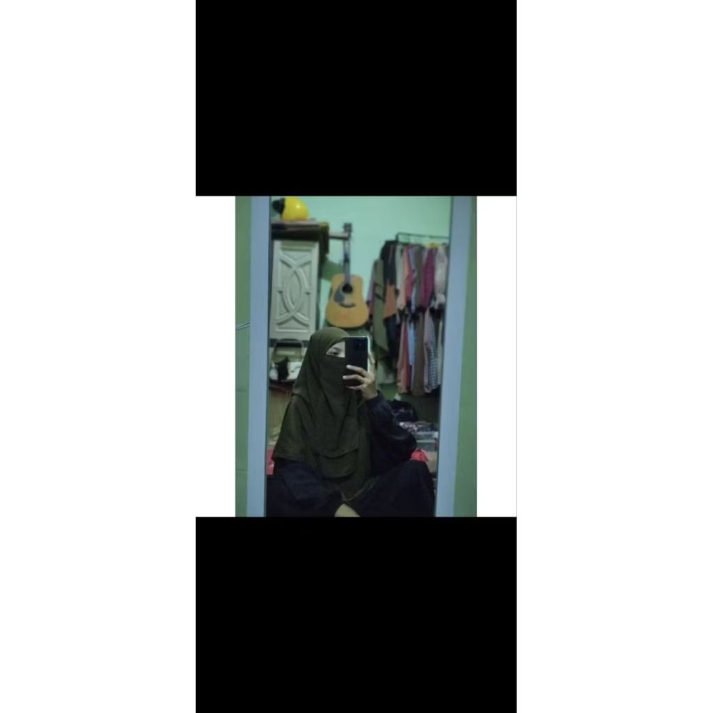 SALE SEGI EMPAT SET CADAR TALI