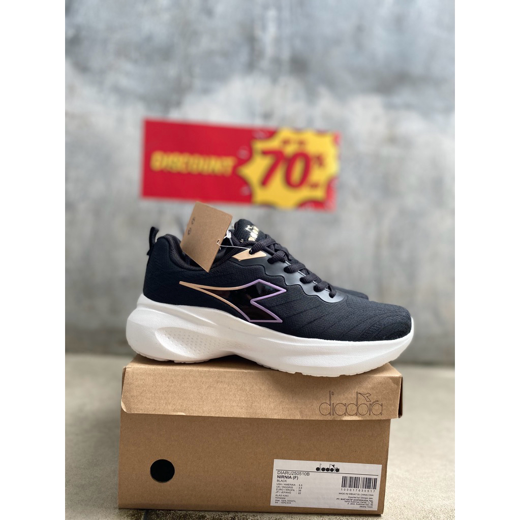 Diadora  Nirnia Black/Pink