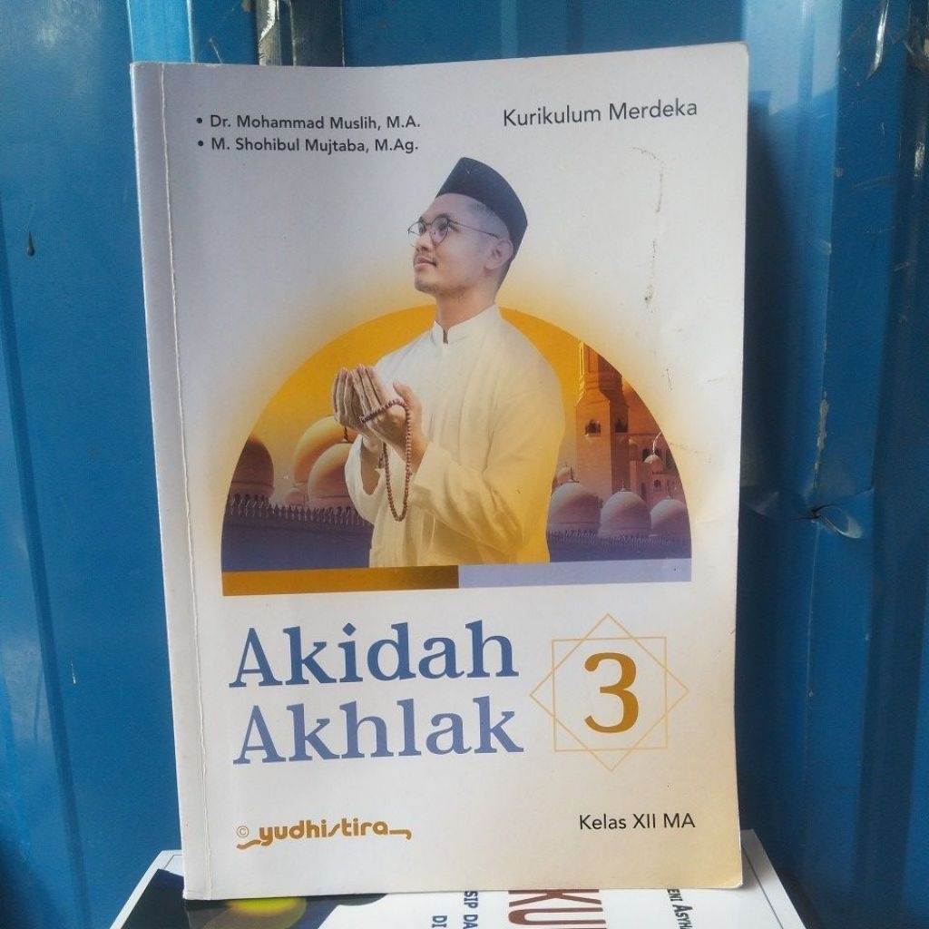 buku baru akidah akhlak kelas 12 ma