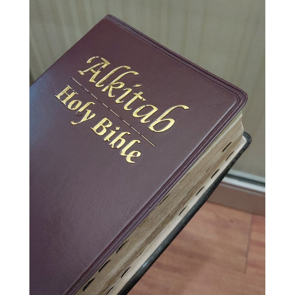 Holy Bible Inggris - Indonesia Alkitab dua bahasa NKJV - TB LAI