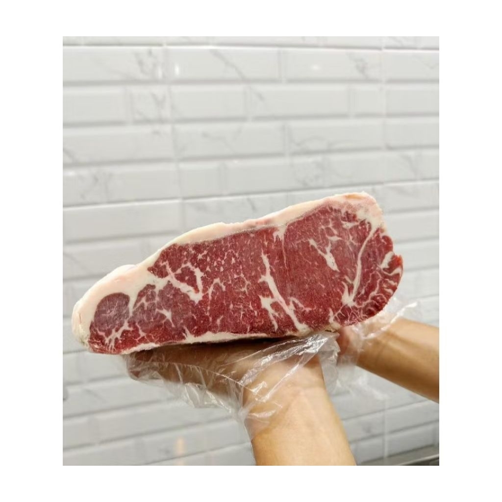 AUS Striploin Wagyu Mb3+ - Steak Import Australia Striploin Mb3+