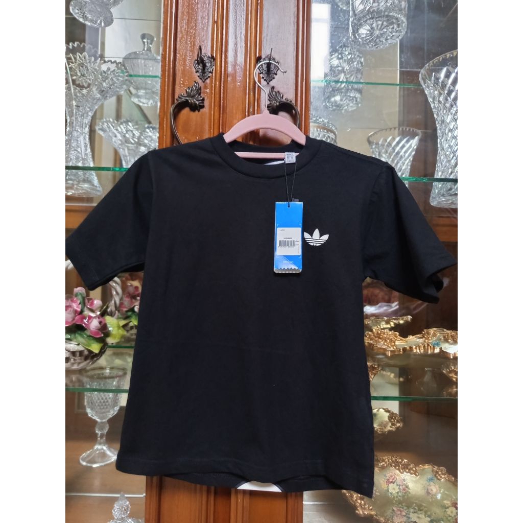 Kaos Adidas Wanita