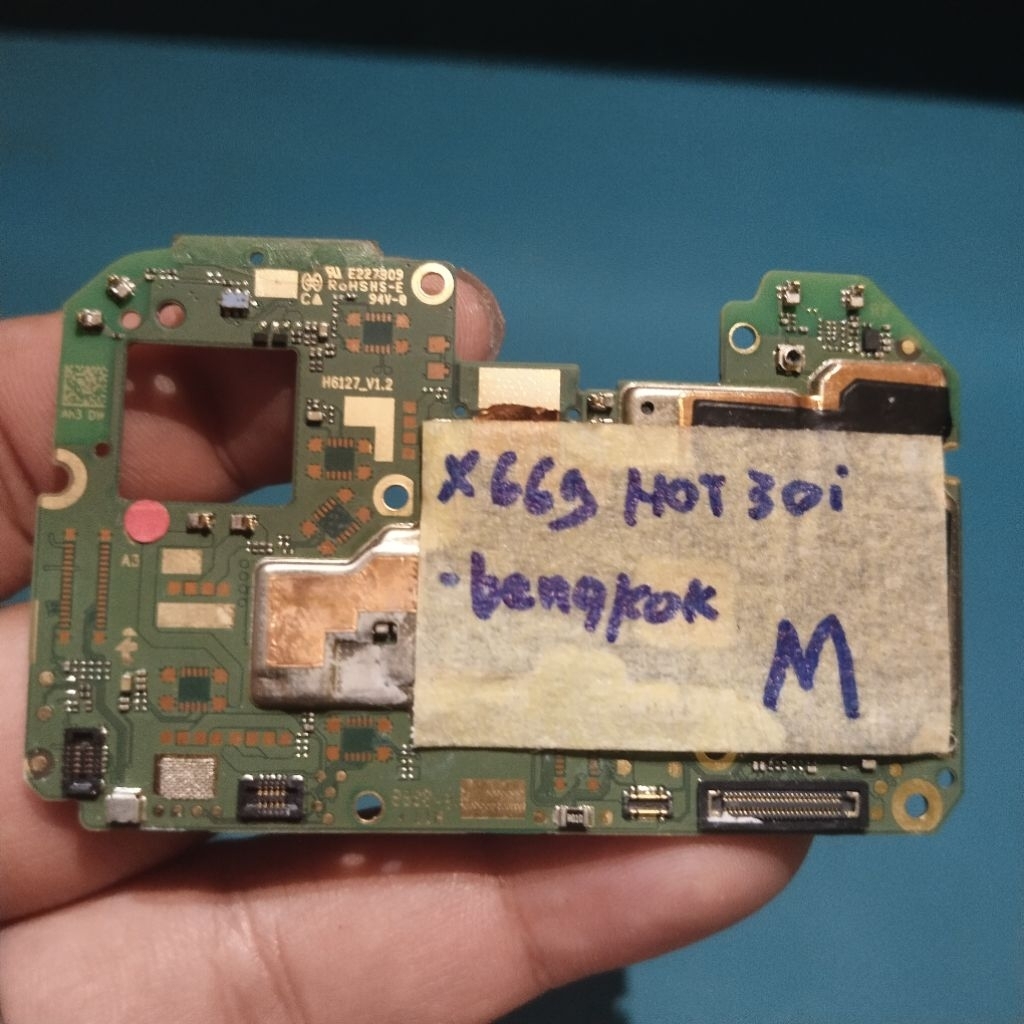 Mesin Infinix Hot 30i Mati Masih Segel Agak Bengkok