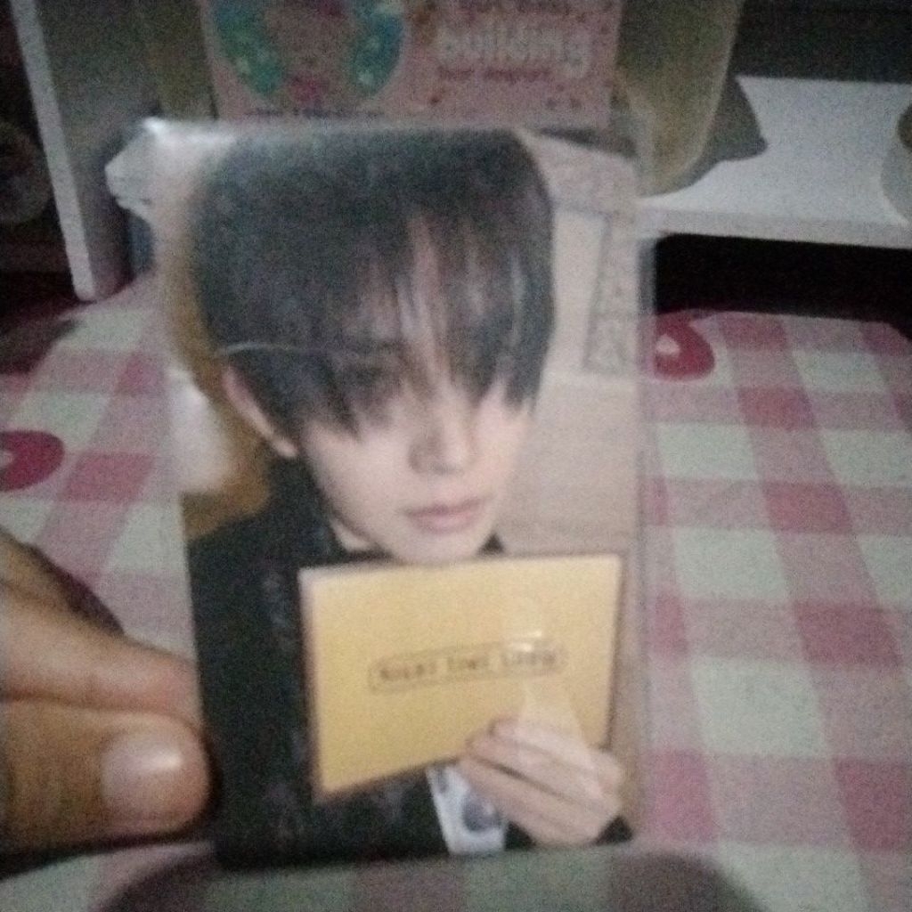 PC heeseung enhypen official